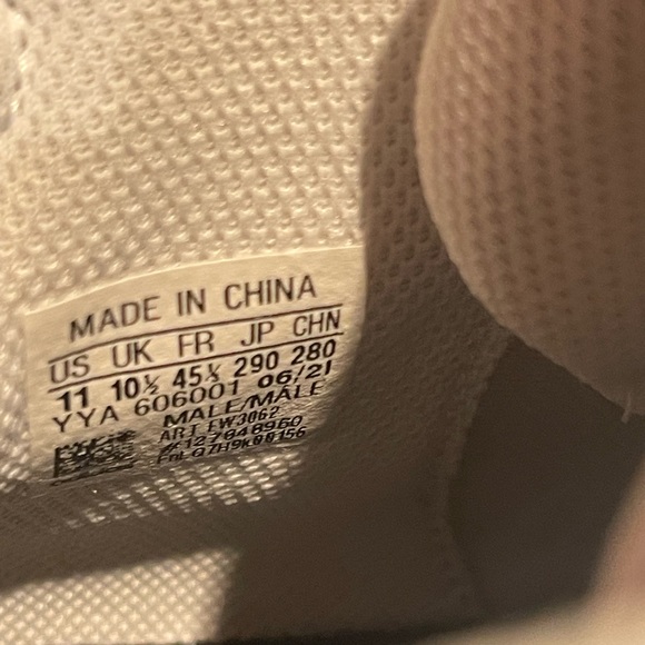 Adidas Cleat New w/ Tags FW 3062 - Picture 4 of 8